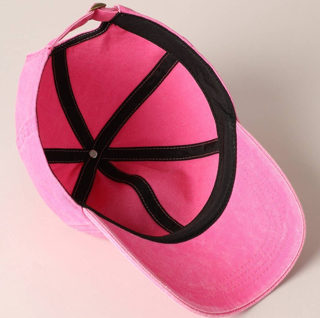 Mamaš¤ Embroidered Baseball Cap
